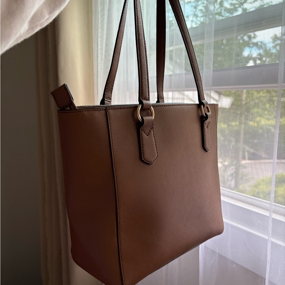 Michael Kors Tan Tote Bag with Gold Accents - Picture 3 of 5
